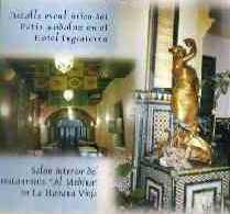 Detalle escultórico del Patio Andaluz en el Hotel Inglaterra - Salón interior del restaurante Al Medina en La Habana Vieja