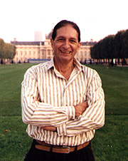 Roberto Segre