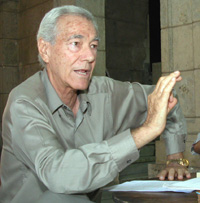 El escritor cubano Enrique Cirules. Foto: Roberto Suárez