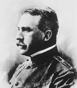 El gobernador militar yanqui, Leonard Wood, tuvo el encargo de imponer la Enmienda Platt